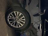 Диски Toyota Camry 55 original r17 graphite за 320 000 тг. в Алматы – фото 2