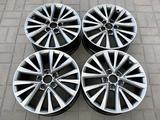 Диски Toyota Camry 55 original r17 graphite за 320 000 тг. в Алматы – фото 3