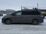 Toyota Sienna 2017 года за 15 500 000 тг. в Уральск – фото 4