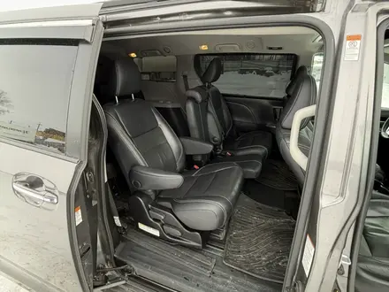 Toyota Sienna 2017 года за 15 500 000 тг. в Уральск – фото 14