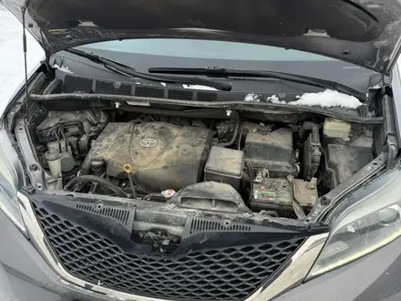Toyota Sienna 2017 года за 15 500 000 тг. в Уральск – фото 18