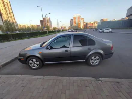 Volkswagen Jetta 2004 года за 1 700 000 тг. в Астана – фото 5