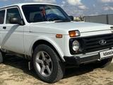 ВАЗ (Lada) Lada 2121 2016 года за 3 400 000 тг. в Атырау – фото 2