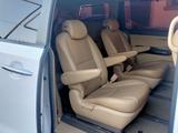 Kia Carnival 2015 года за 11 000 000 тг. в Алматы – фото 5