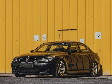 BMW M5 2007 года за 25 000 000 тг. в Алматы – фото 4