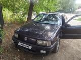 Volkswagen Passat 1992 годаүшін750 000 тг. в Усть-Каменогорск