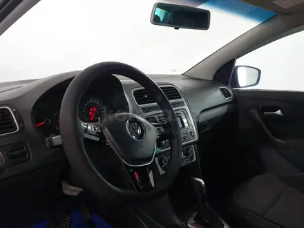Volkswagen Polo 2015 года за 3 460 000 тг. в Шымкент – фото 12
