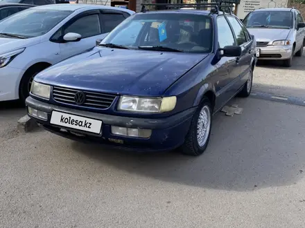 Volkswagen Passat 1996 года за 1 300 000 тг. в Астана