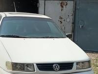 Volkswagen Passat 1994 годаүшін1 000 000 тг. в Шымкент