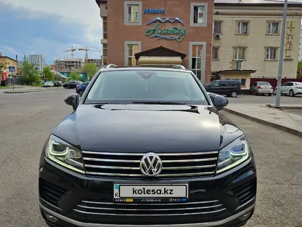 Volkswagen Touareg 2015 года за 15 500 000 тг. в Астана – фото 6