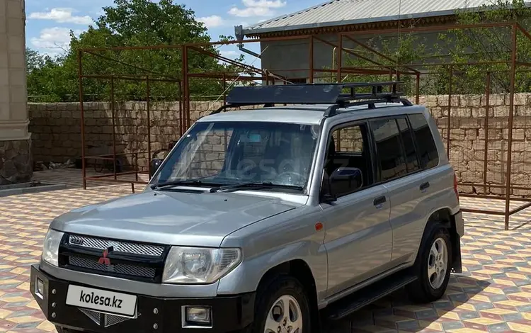 Mitsubishi Pajero iO 1999 годаfor1 400 000 тг. в Жанаозен