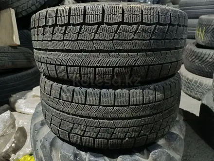 215/45R17 пара Wintersaf за 40 000 тг. в Алматы