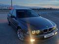 BMW 528 1997 года за 3 700 000 тг. в Алматы – фото 3