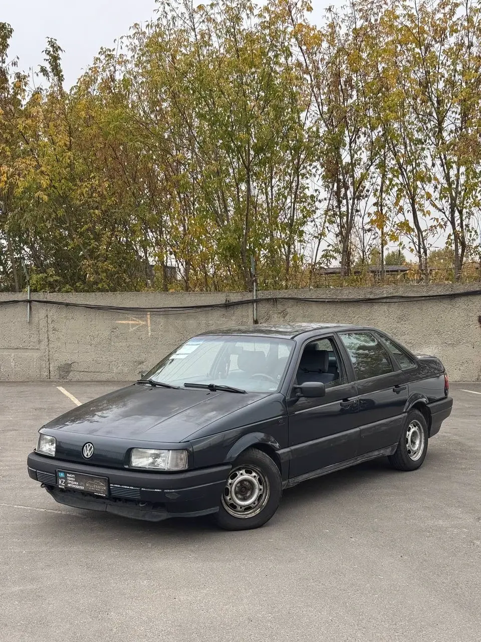 Volkswagen Passat, 1990