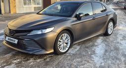 Toyota Camry 2019 года за 13 550 000 тг. в Экибастуз – фото 2