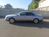 Audi A8 1997 года за 2 500 000 тг. в Уральск – фото 3