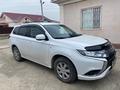 Mitsubishi Outlander 2022 года за 12 100 000 тг. в Атырау – фото 3