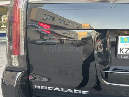 Cadillac Escalade 2019 года за 32 900 000 тг. в Алматы – фото 22