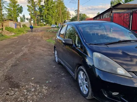 Honda Fit 2009 года за 4 850 000 тг. в Усть-Каменогорск – фото 2