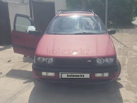 Volkswagen Passat 1994 года за 1 500 000 тг. в Караганда – фото 2