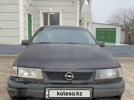 Opel Vectra 1993 года за 700 000 тг. в Жанаозен