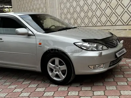 Toyota Camry 2005 года за 5 900 000 тг. в Туркестан – фото 39