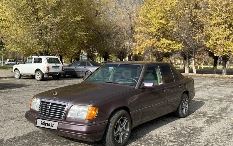 Mercedes-Benz E 280 1994 года за 2 000 000 тг. в Тараз