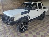 Toyota Hilux 1995 годаүшін7 000 000 тг. в Семей