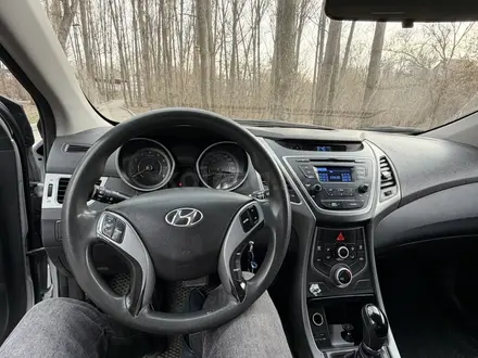 Hyundai Elantra 2015 года за 5 450 000 тг. в Алматы – фото 21