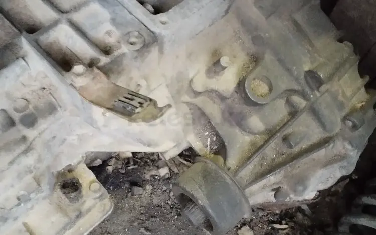 РаздаткаТойота люсида за 60 000 тг. в Алматы