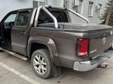 Volkswagen Amarok 2018 года за 25 500 000 тг. в Алматы