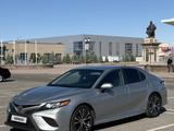 Toyota Camry 2020 года за 11 700 000 тг. в Алматы – фото 2