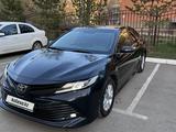 Toyota Camry 2018 года за 14 000 000 тг. в Караганда