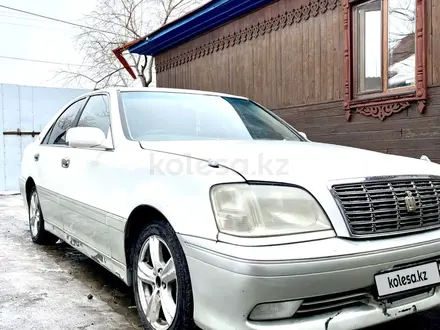 Toyota Crown 2001 года за 4 000 000 тг. в Семей – фото 7