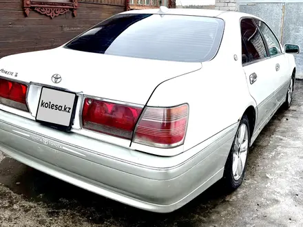 Toyota Crown 2001 года за 4 000 000 тг. в Семей – фото 2