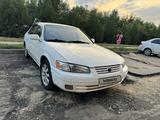 Toyota Camry 1998 года за 3 500 000 тг. в Алматы – фото 5