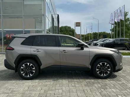 Toyota RAV4 2026 года за 21 990 000 тг. в Петропавловск – фото 6