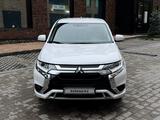 Mitsubishi Outlander 2022 года за 9 900 000 тг. в Алматы – фото 2
