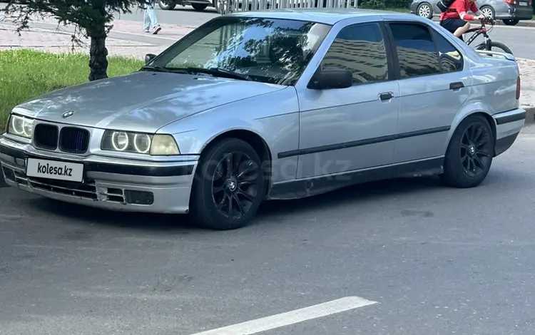 BMW 318 1993 годаүшін1 400 000 тг. в Астана