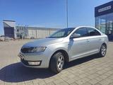 Skoda Rapid 2015 года за 4 000 000 тг. в Актобе – фото 3