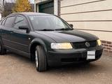 Volkswagen Passat 1996 годаfor2 500 000 тг. в Жезказган