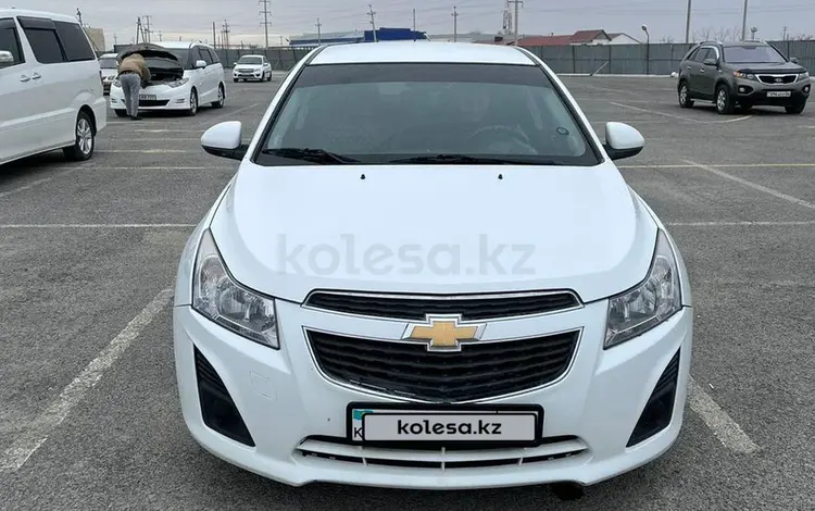 Chevrolet Cruze 2013 годаүшін2 500 000 тг. в Атырау