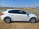 Chevrolet Cruze 2014 года за 3 600 000 тг. в Атырау – фото 4