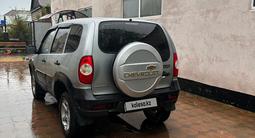 Chevrolet Niva 2014 года за 2 900 000 тг. в Актобе – фото 4