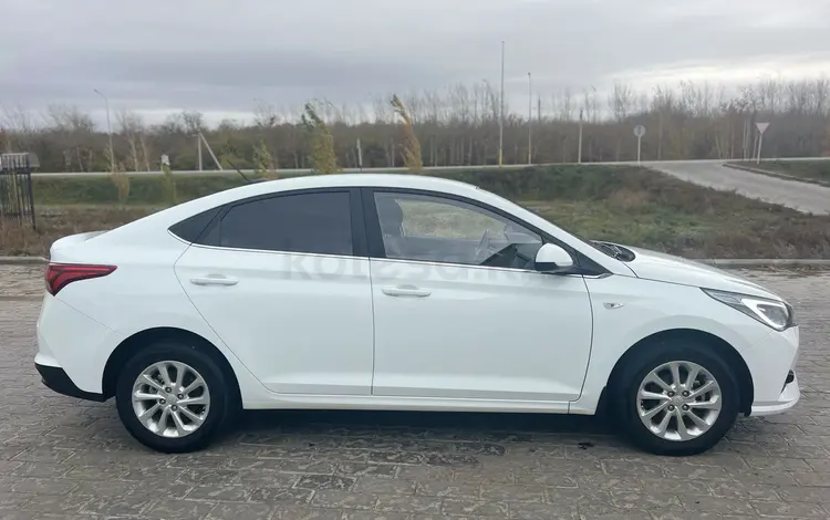 Hyundai Accent 2020 года за 8 200 000 тг. в Костанай