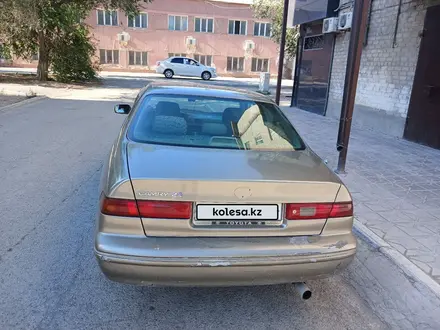 Toyota Camry 1998 года за 2 300 000 тг. в Кызылорда – фото 4