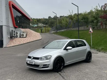 Volkswagen Golf 2014 года за 6 400 000 тг. в Алматы