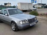 Mercedes-Benz E 320 1994 годаүшін3 700 000 тг. в Алматы – фото 3