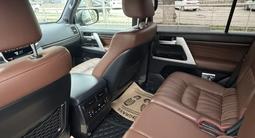 Toyota Land Cruiser 2019 года за 43 000 000 тг. в Алматы – фото 2