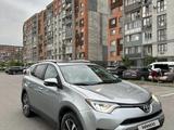 Toyota RAV4 2016 годаүшін6 999 000 тг. в Алматы – фото 2